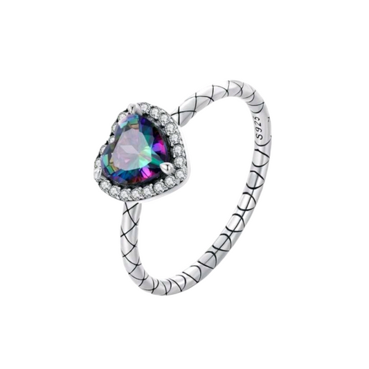 Ilia Heart Ring